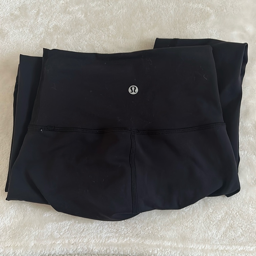 black lululemon leggings size 0